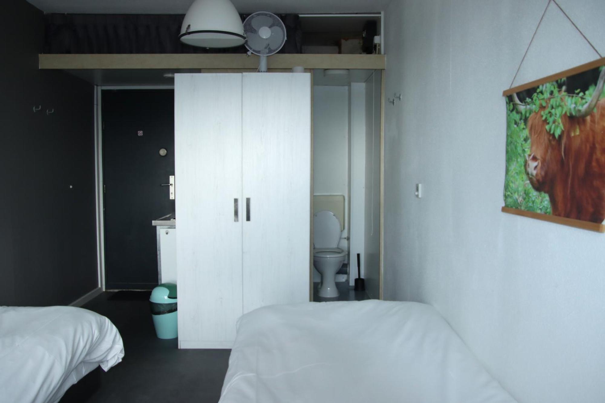 Tiny Cottage Op Camping "De Stal" Drijber 外观 照片